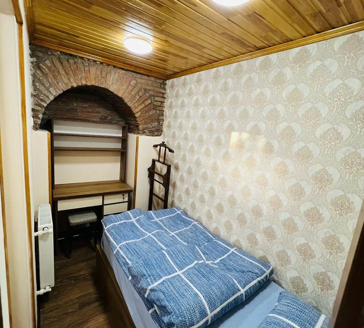One-Bedroom Apartment In Tbilisi Bed & Breakfast